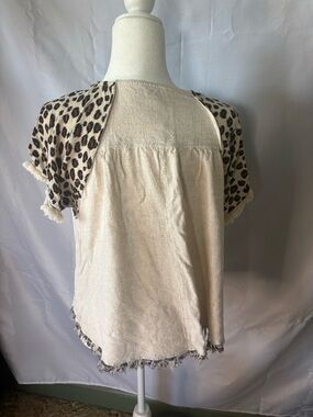 Umgee Leopard Sleeve Top Size L Linen Blend Frayed Fringe Hem Raglan Chic Boho